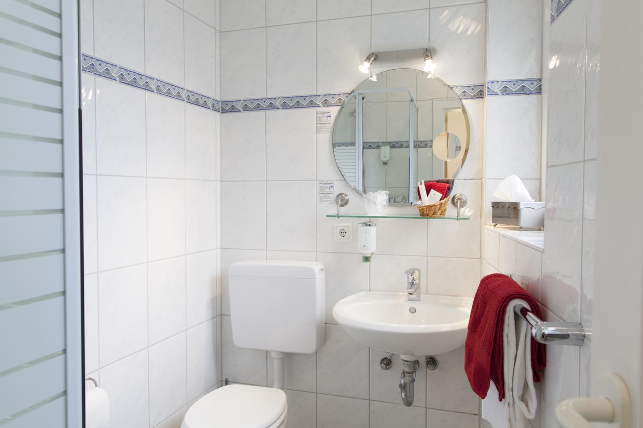 Hotel Celina Niederrheinischer Hof Krefeld Buitenkant foto